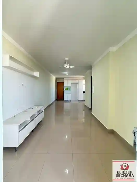 Apartamento com 2 quartos à venda, 65m² — foto 10 de 25
