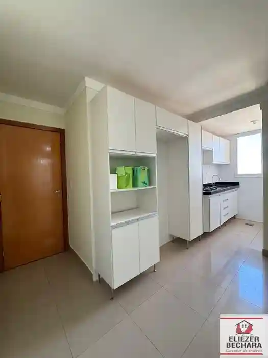 Apartamento com 2 quartos à venda, 65m² — foto 7 de 25