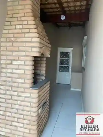 Casa com 3 quartos à venda, 130m² — foto 3 de 13
