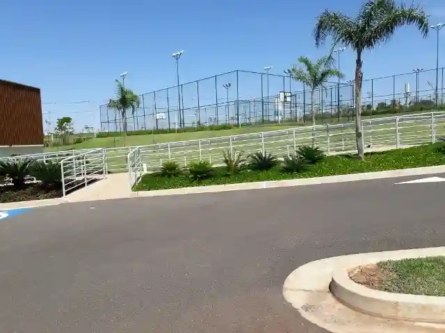 Terreno / Lote / Condomínio  à venda, 300m² — foto 7 de 24