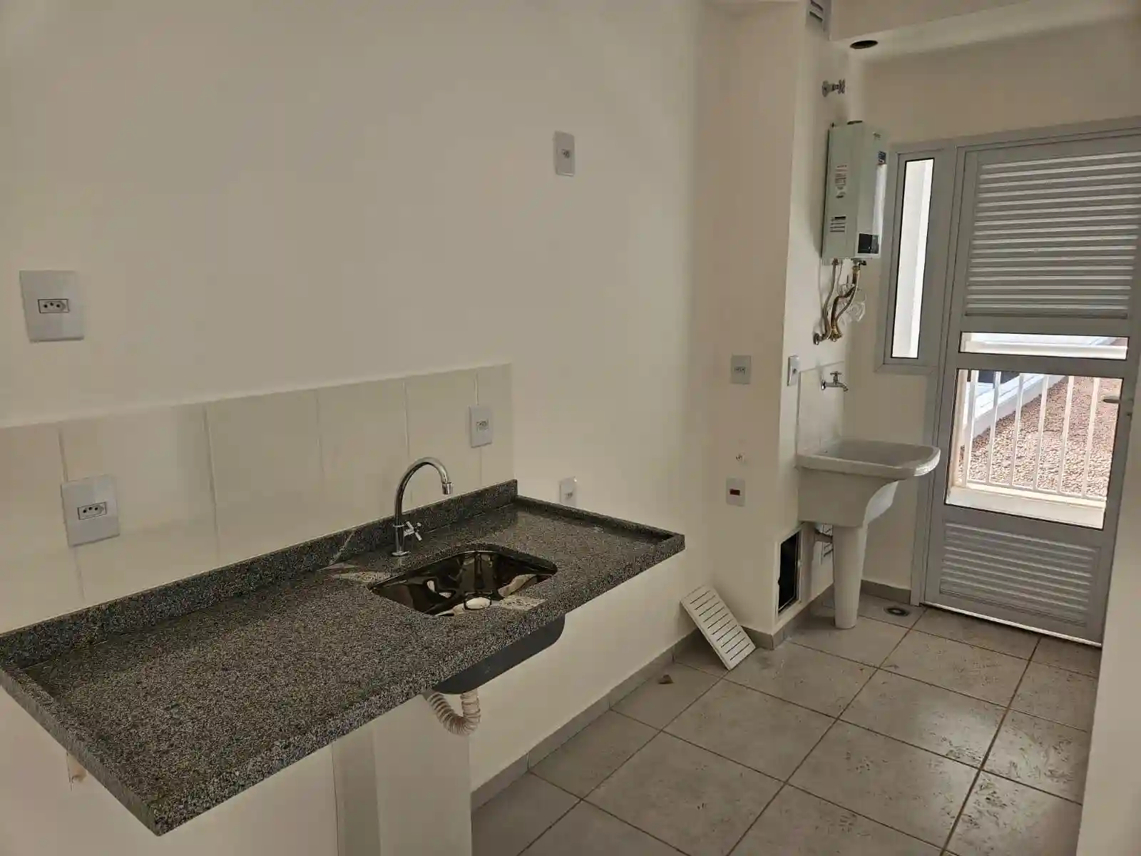 Apartamento com 2 quartos para aluguel, 55m² — foto 13 de 18