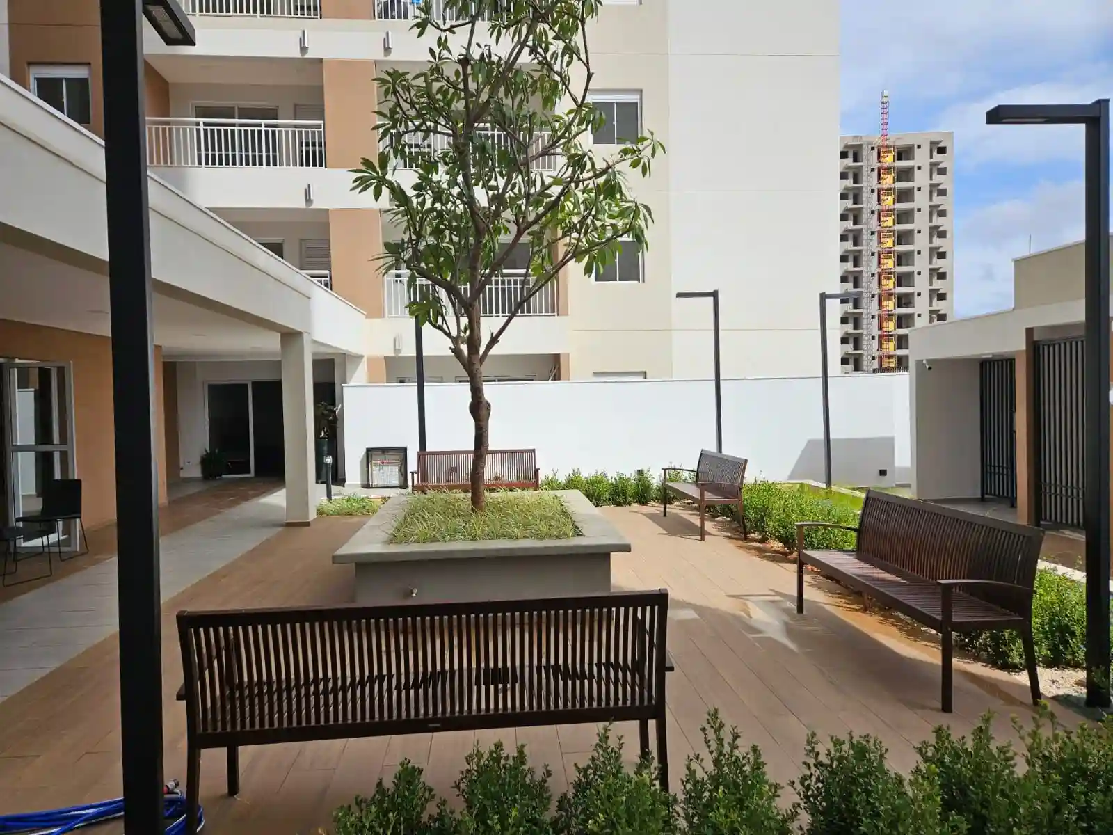 Apartamento com 2 quartos para aluguel, 55m² — foto 3 de 18