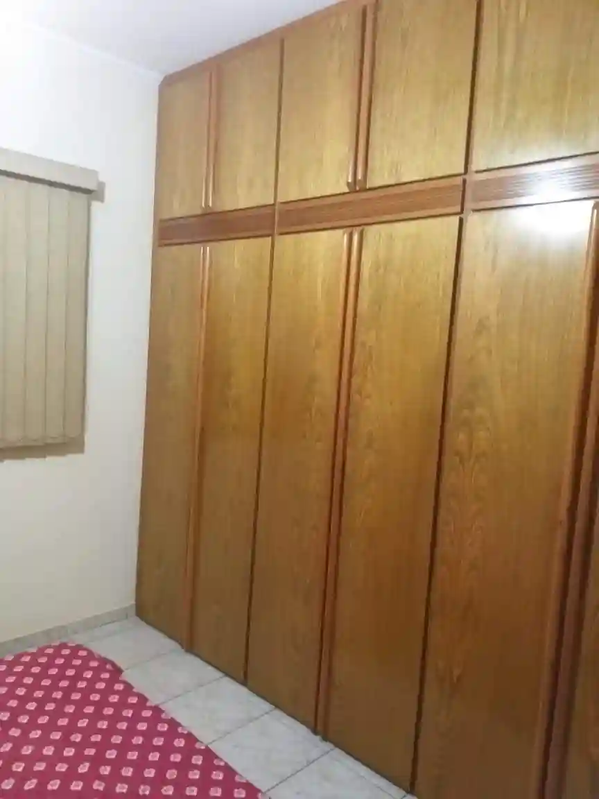 Casa com 3 quartos à venda, 210m² — foto 5 de 18