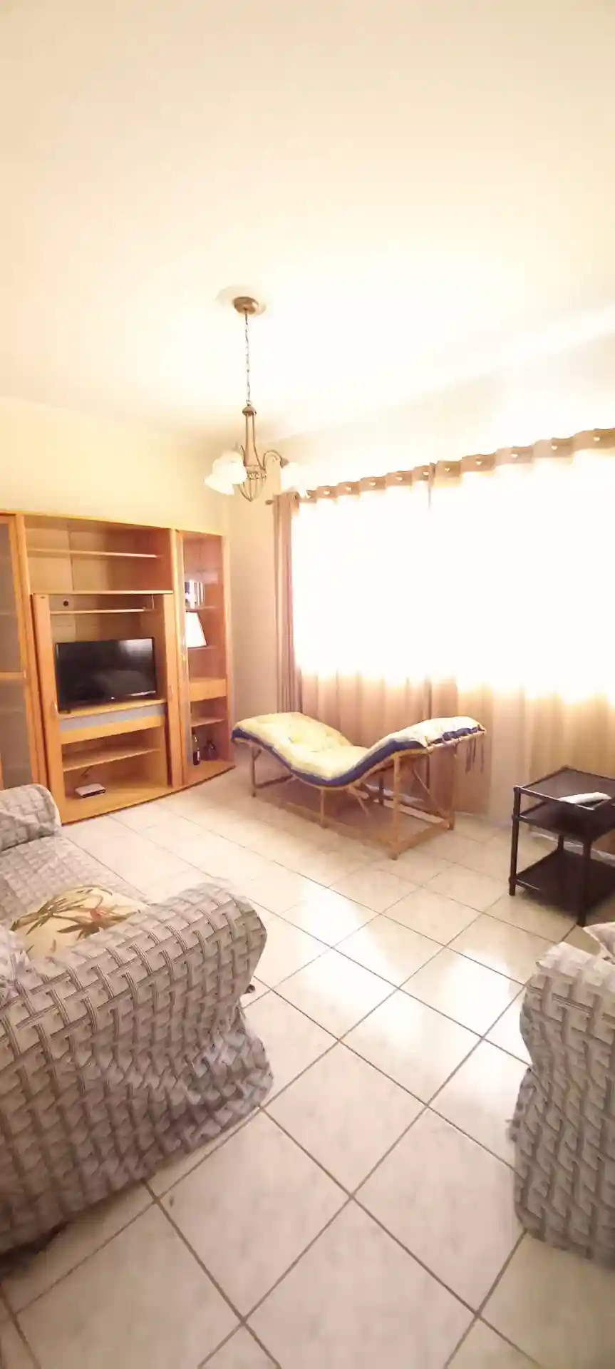 Casa com 3 quartos à venda, 210m² — foto 1 de 18