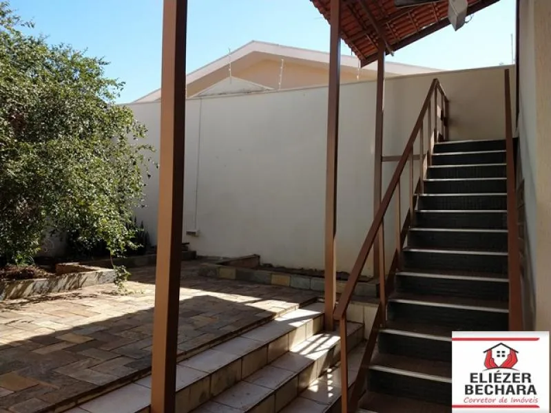 Casa à venda — foto 4 de 4