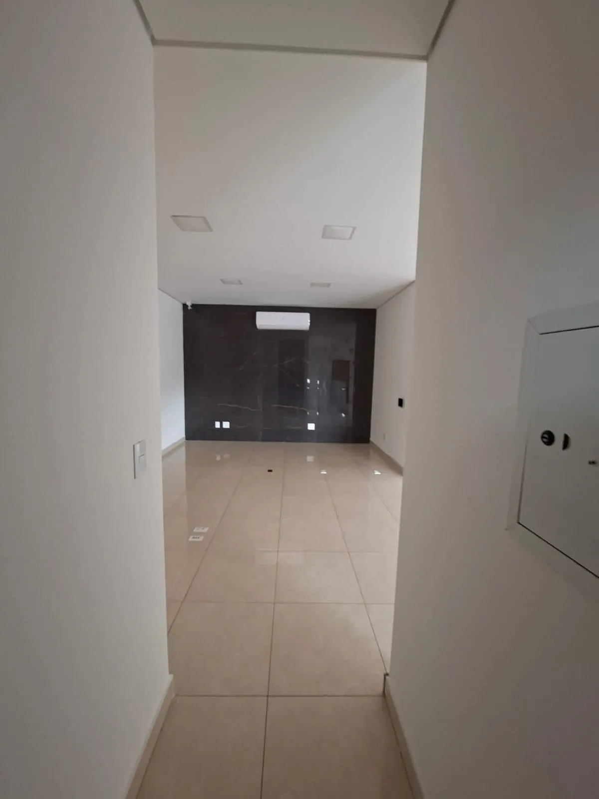 Loja / Salão / Ponto Comercial para aluguel, 120m² — foto 10 de 12