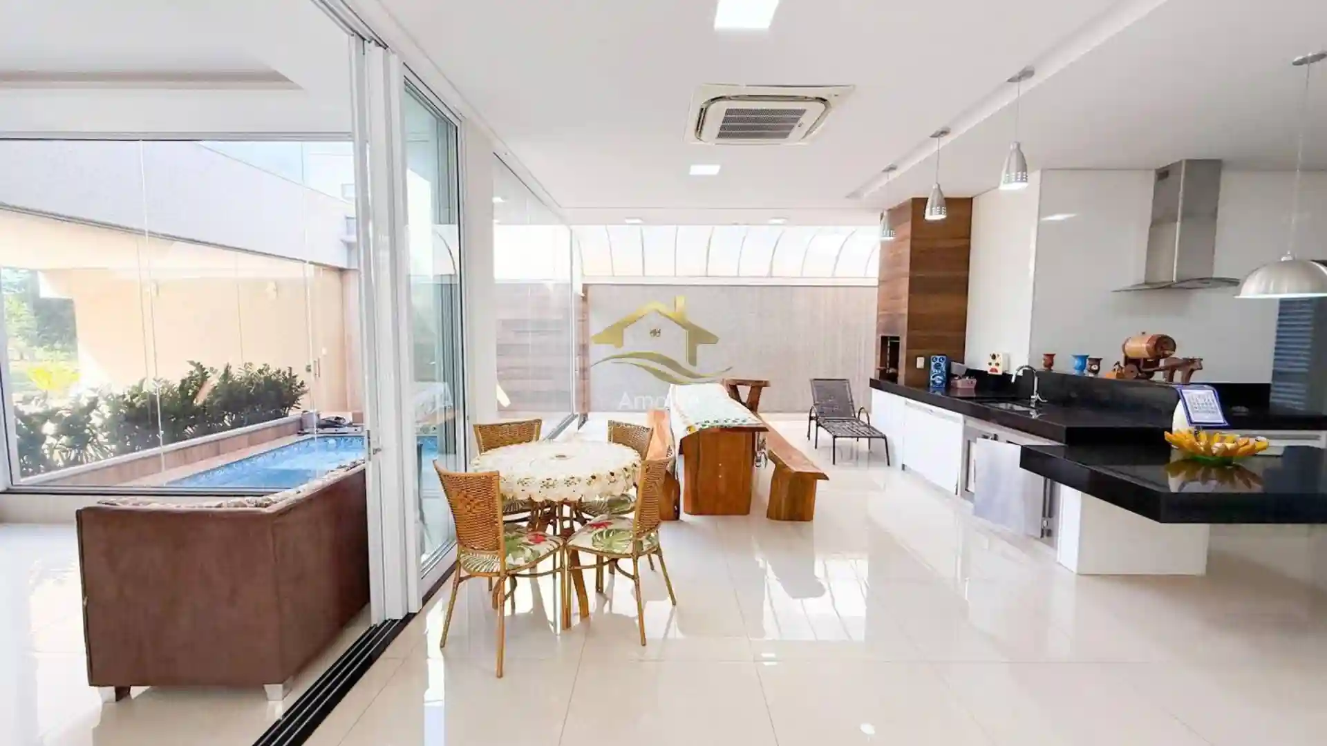 Casa de Condomínio com 4 quartos à venda, 265m² — foto 7 de 26