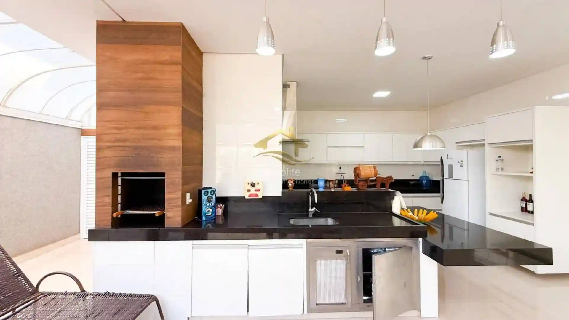 Casa de Condomínio com 4 quartos à venda, 265m² — foto 22 de 26