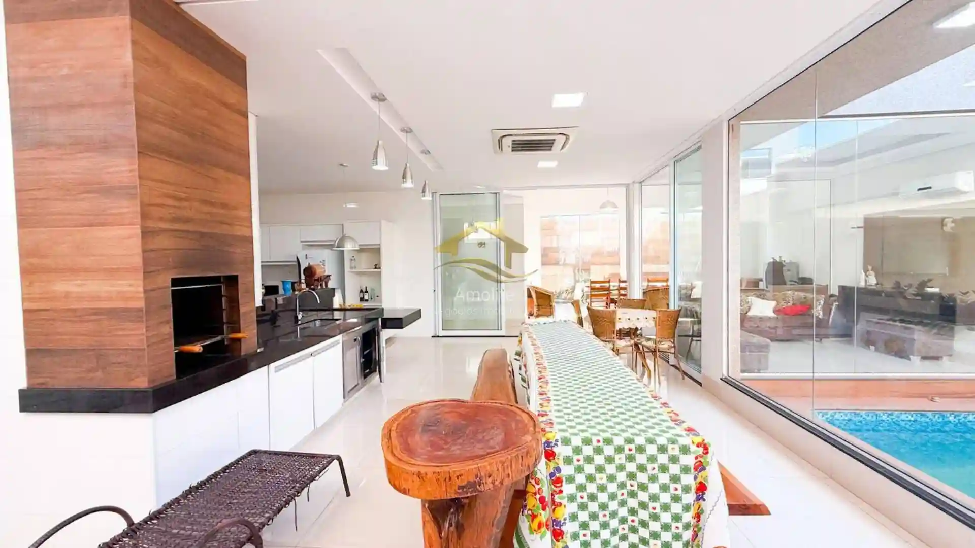 Casa de Condomínio com 4 quartos à venda, 265m² — foto 20 de 26