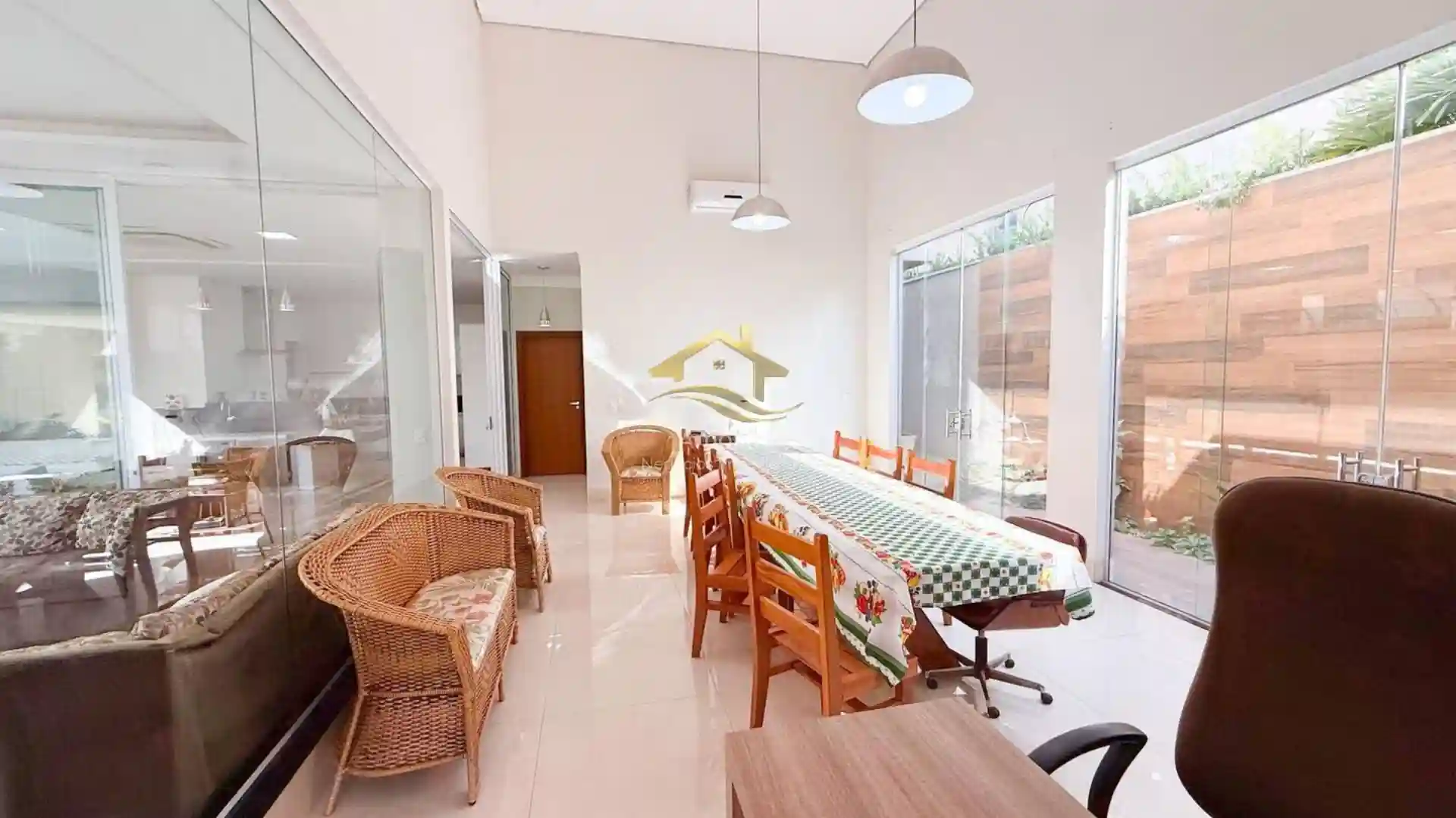 Casa de Condomínio com 4 quartos à venda, 265m² — foto 23 de 26