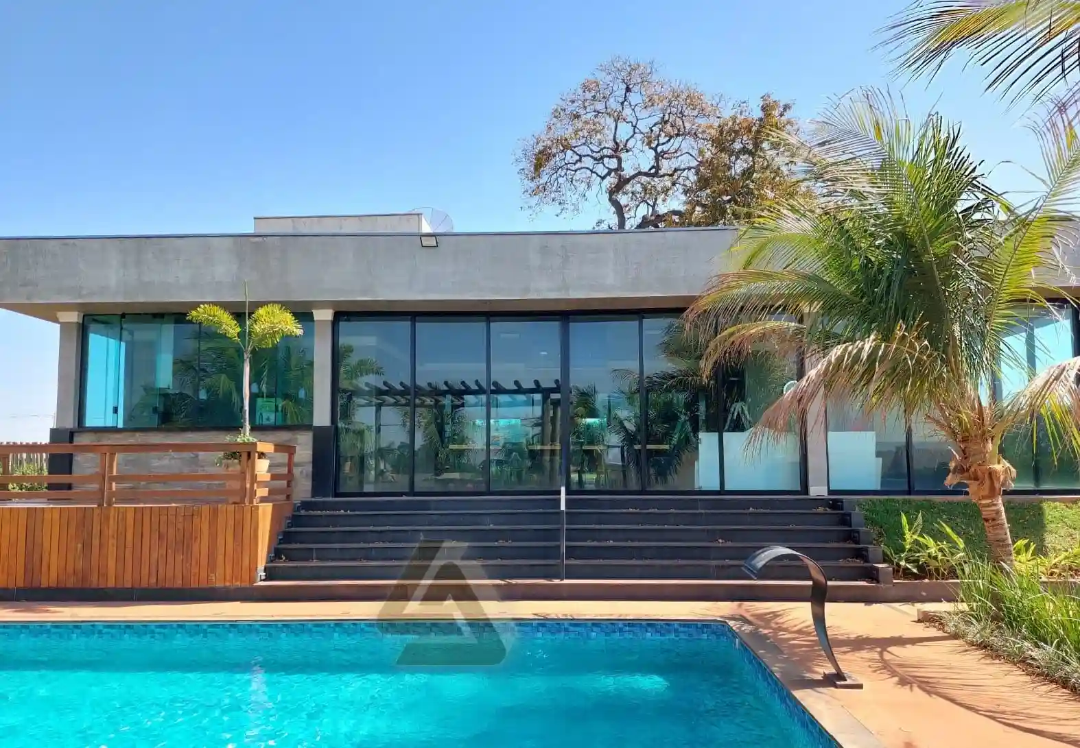 Imóvel para lazer com 4 quartos à venda, 340m² — foto 1 de 15