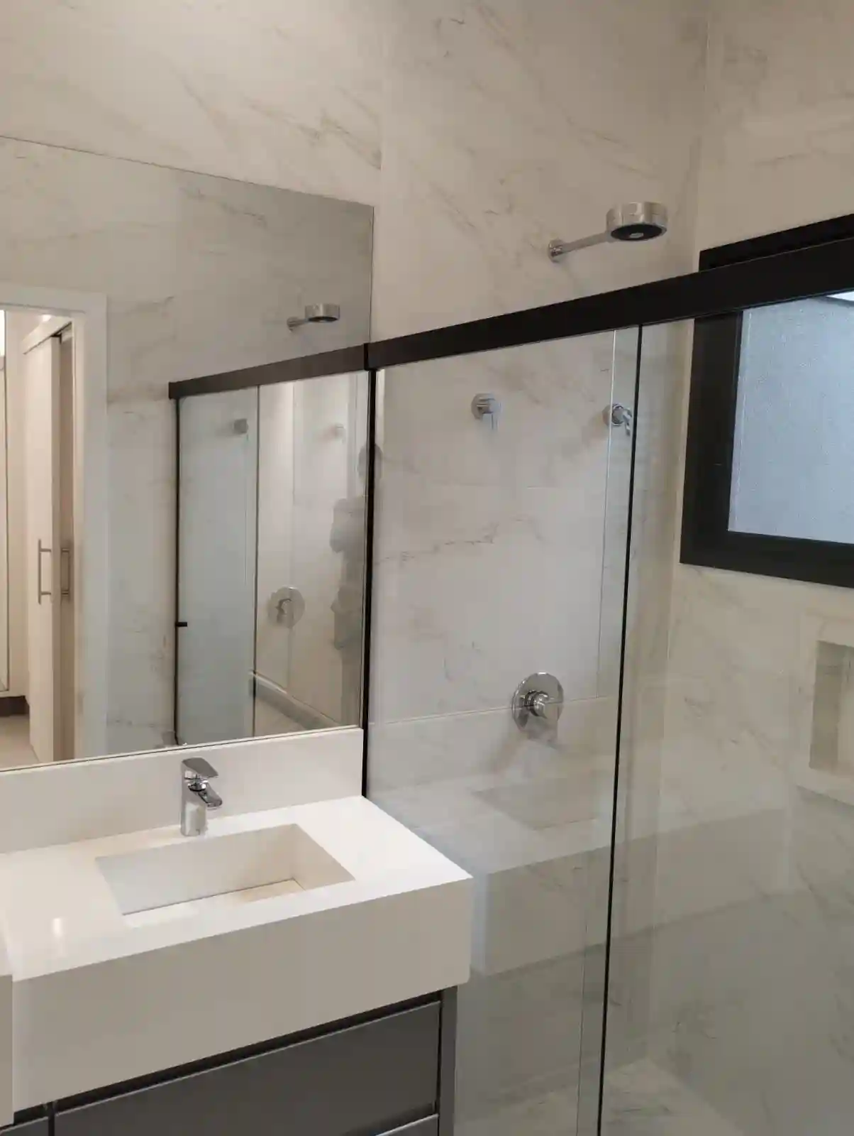 Casa de Condomínio com 3 quartos à venda, 200m² — foto 16 de 27