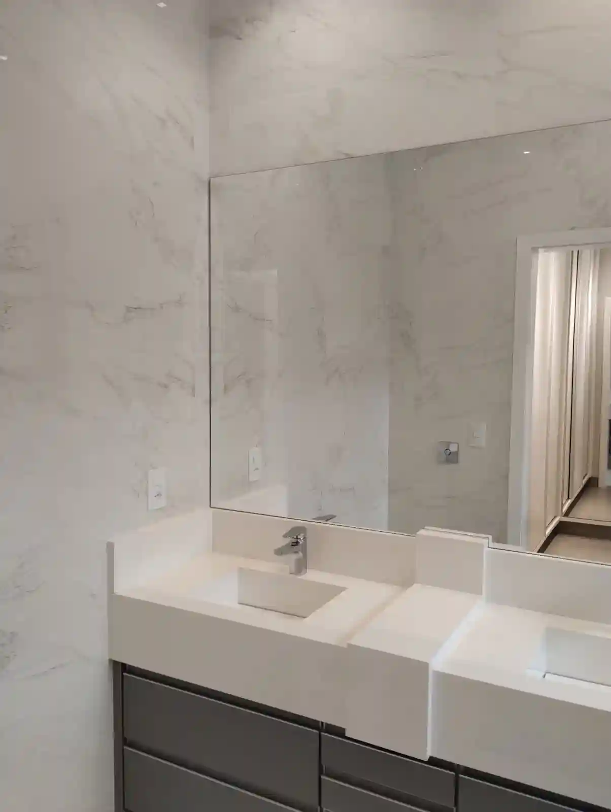 Casa de Condomínio com 3 quartos à venda, 200m² — foto 15 de 27