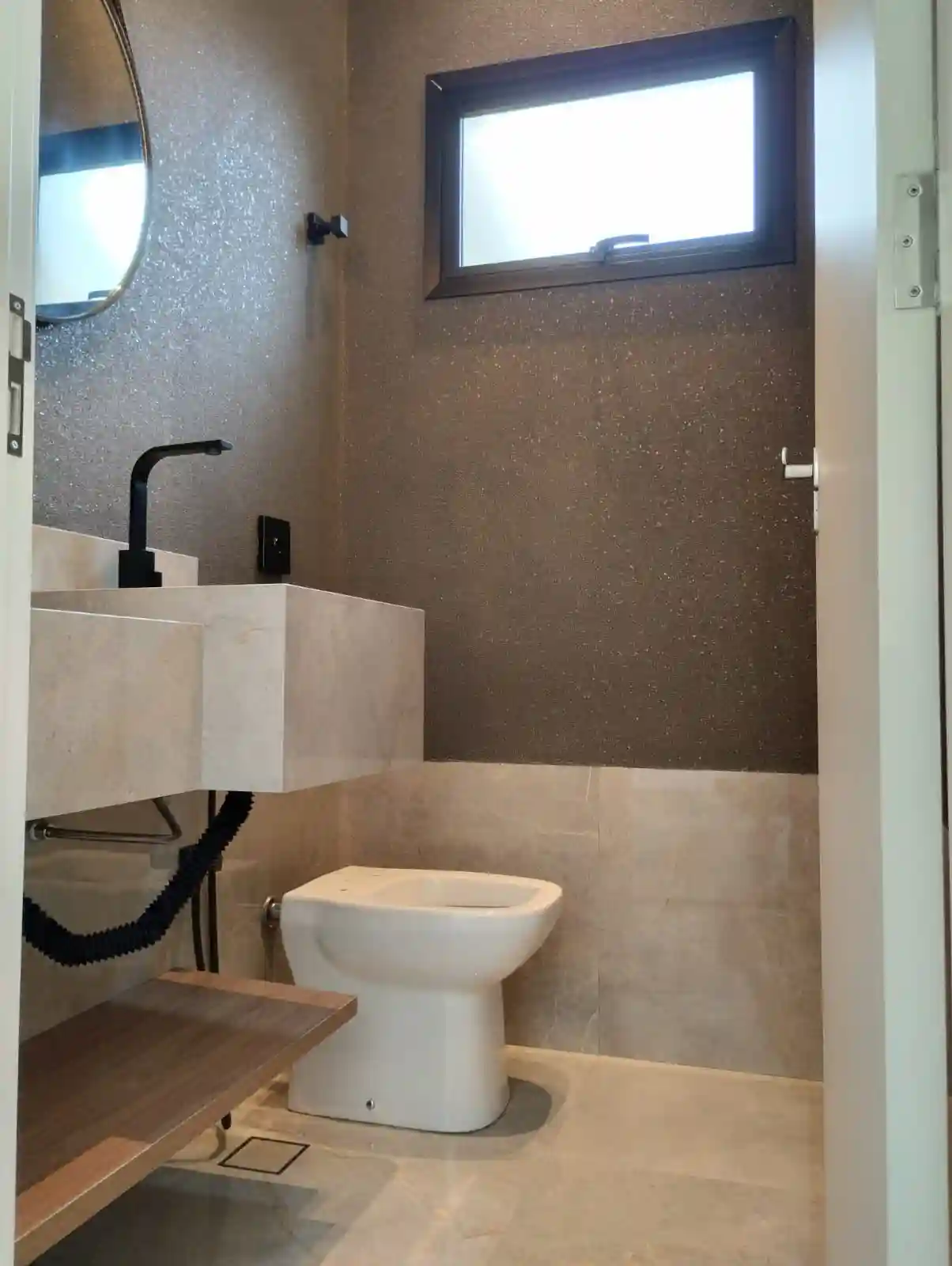 Casa de Condomínio com 3 quartos à venda, 200m² — foto 25 de 27
