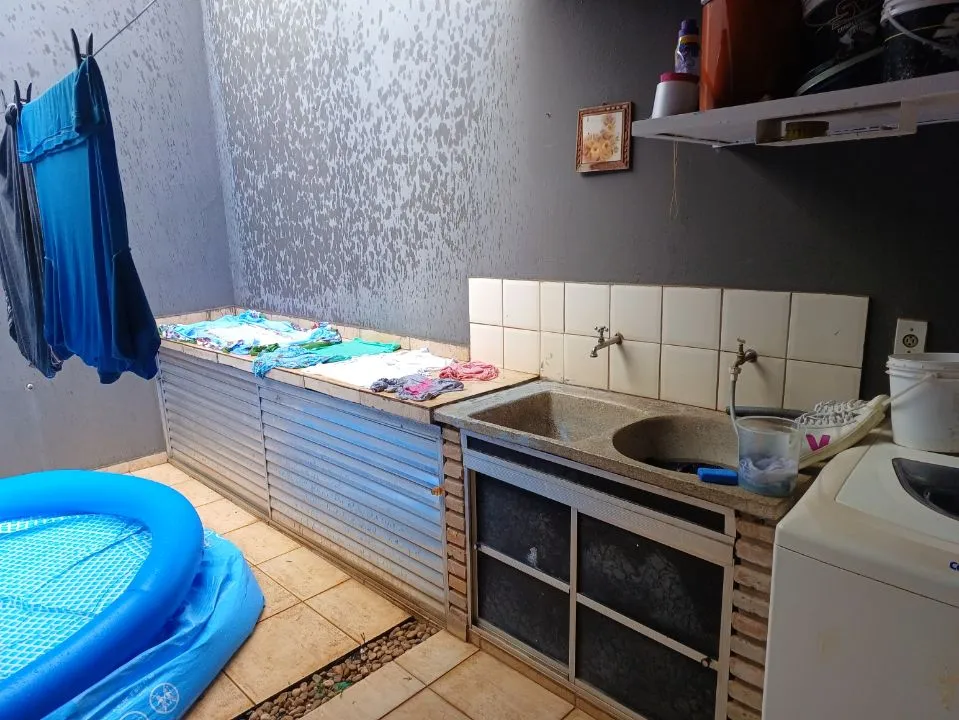 Casa à venda — foto 8 de 14