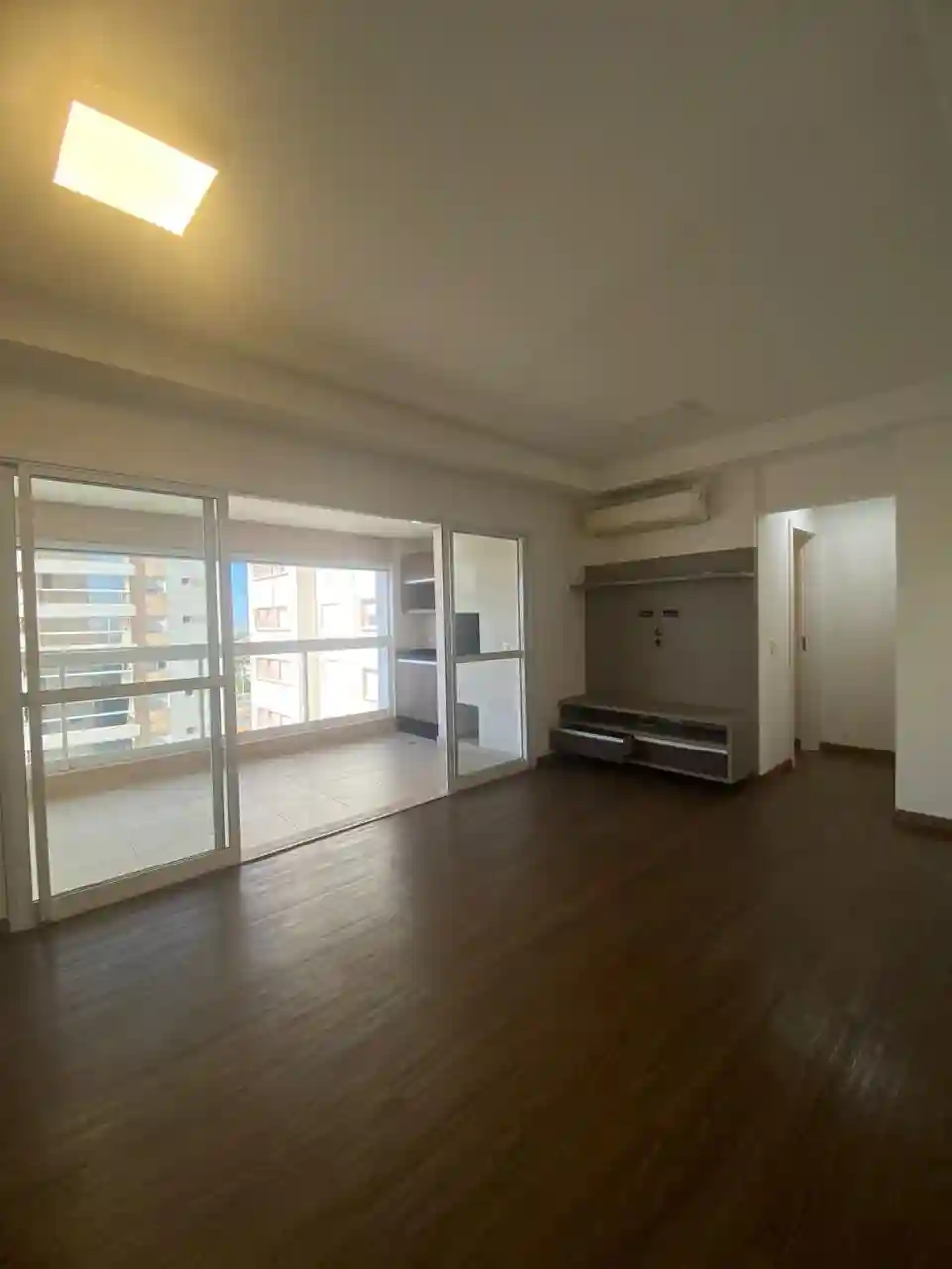 Apartamento com 2 quartos à venda, 83m² — foto 1 de 14
