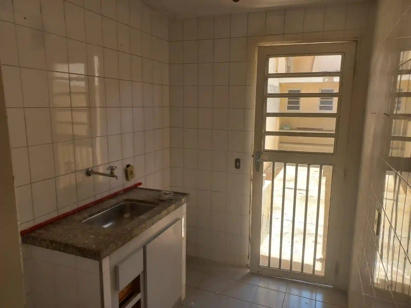 Conjunto Comercial / Sala  para aluguel, 30m² — foto 5 de 9