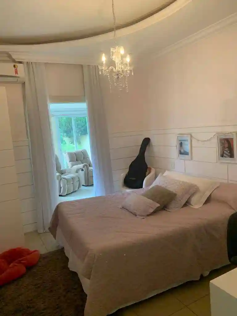 Casa de Condomínio com 3 quartos à venda, 984m² — foto 4 de 41