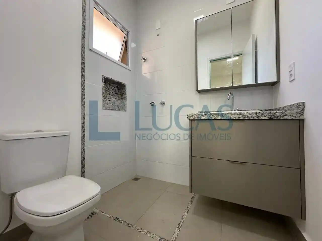 Casa de Condomínio com 2 quartos à venda, 104m² — foto 10 de 25