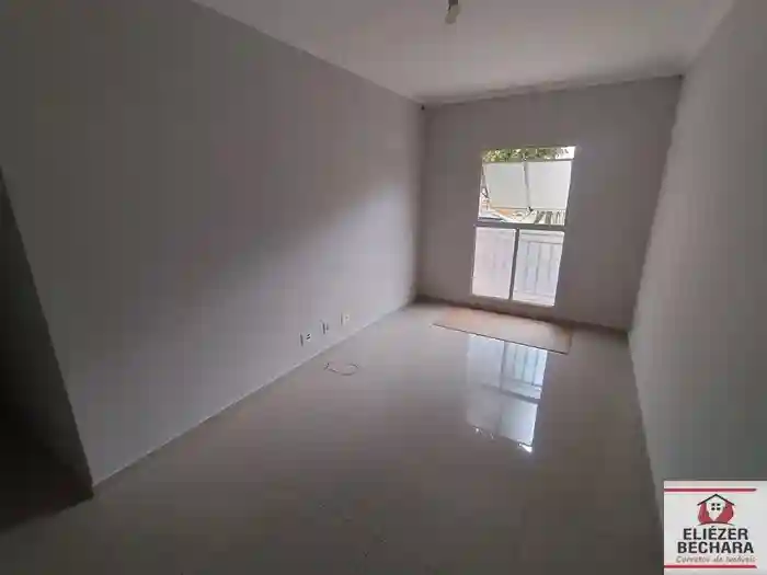 Apartamento com 2 quartos à venda, 65m² — foto 17 de 27