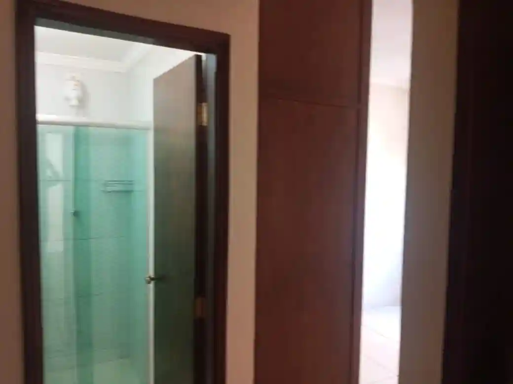 Apartamento com 3 quartos à venda, 100m² — foto 2 de 16