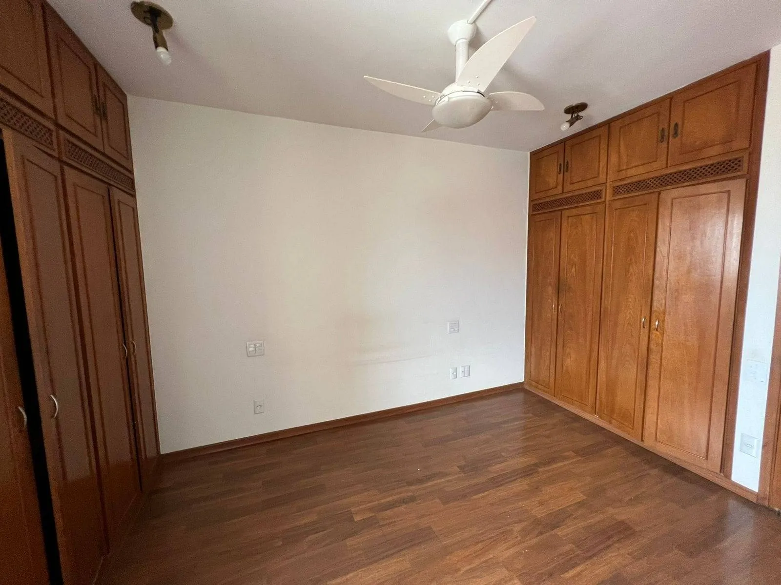Apartamento com 3 quartos à venda, 100m² — foto 9 de 21