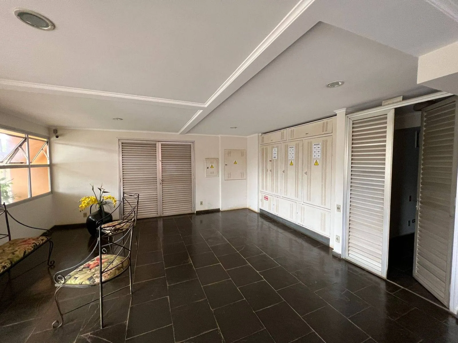 Apartamento com 3 quartos à venda, 100m² — foto 4 de 21