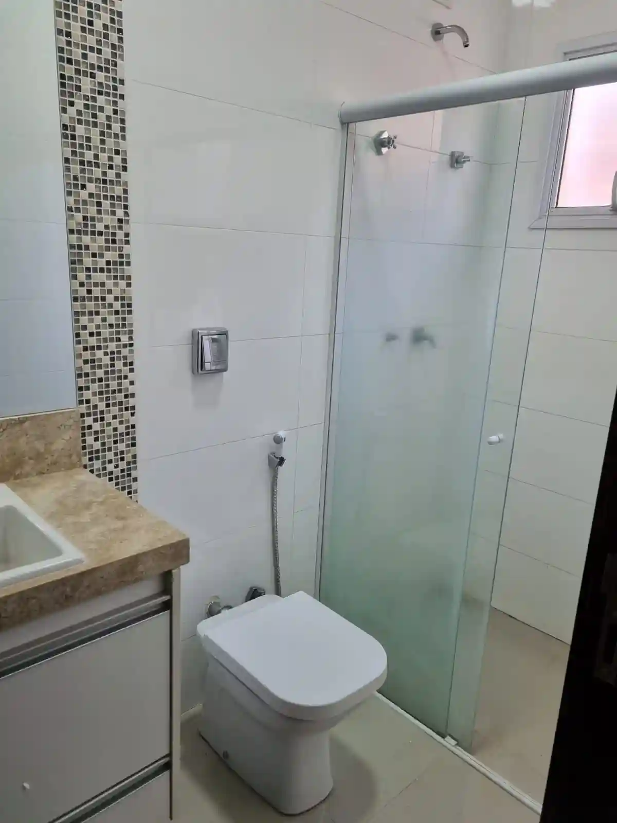 Casa de Condomínio com 3 quartos à venda, 168m² — foto 9 de 25