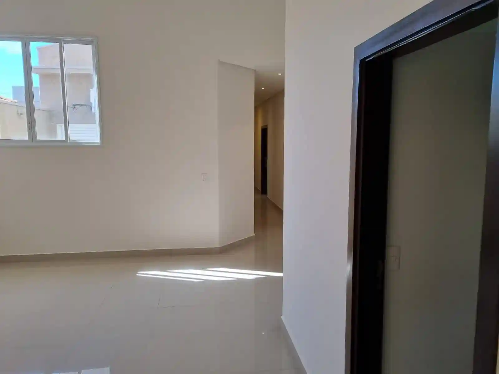Casa de Condomínio com 3 quartos à venda, 168m² — foto 10 de 25