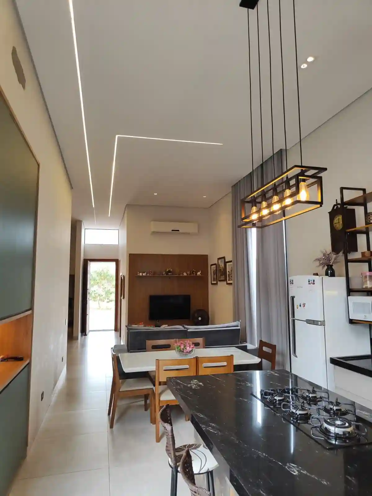 Casa de Condomínio com 3 quartos à venda, 176m² — foto 4 de 15