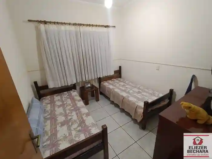 Casa com 3 quartos à venda, 190m² — foto 20 de 35