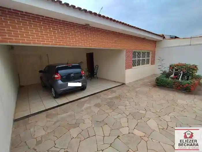 Casa com 3 quartos à venda, 190m² — foto 31 de 35