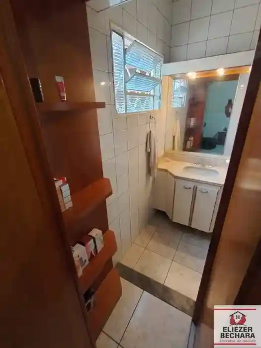 Casa com 3 quartos à venda, 190m² — foto 24 de 35