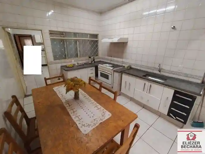 Casa com 3 quartos à venda, 190m² — foto 12 de 35