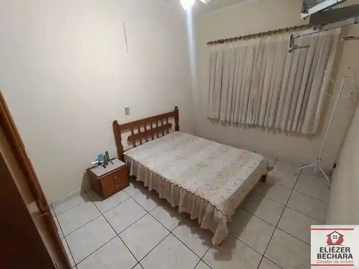 Casa com 3 quartos à venda, 190m² — foto 17 de 35