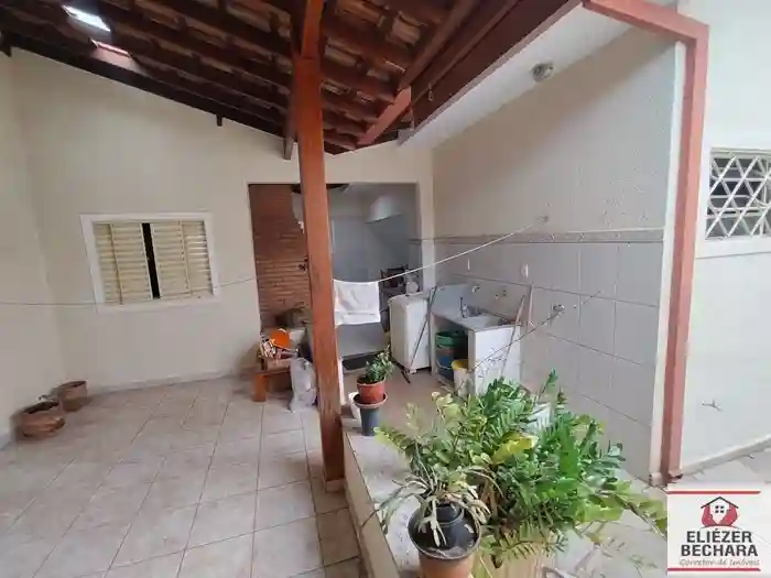 Casa com 3 quartos à venda, 190m² — foto 6 de 35
