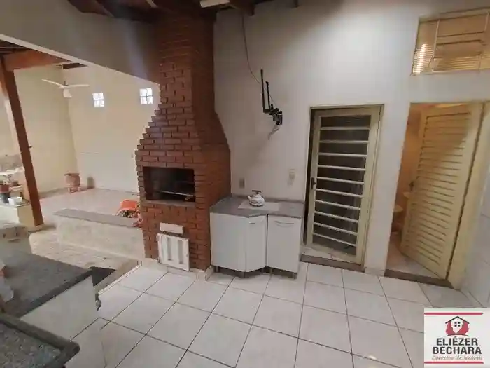 Casa com 3 quartos à venda, 190m² — foto 7 de 35