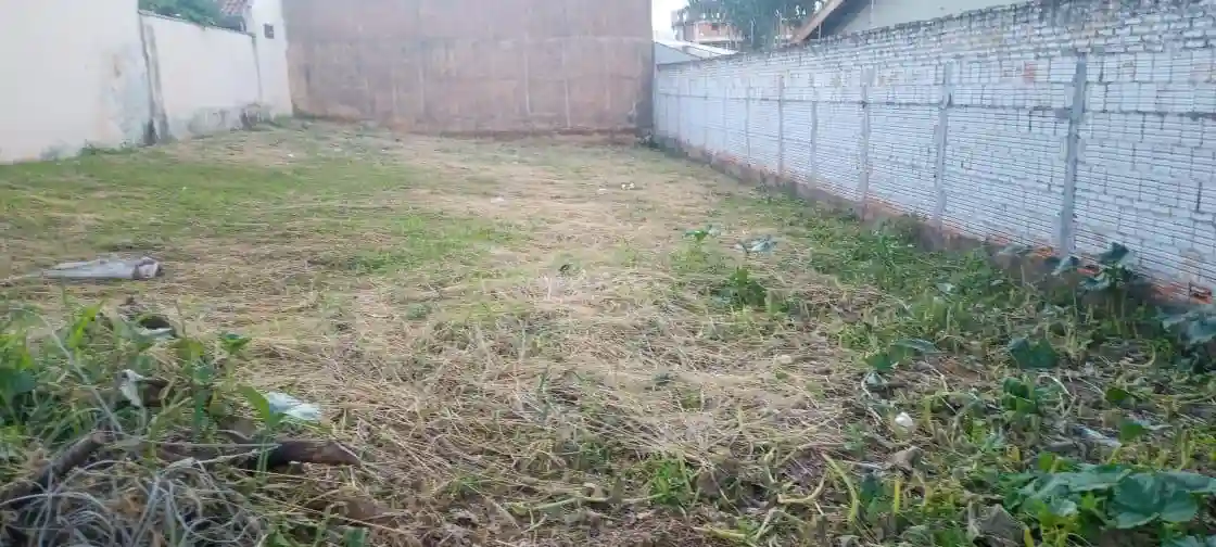 Terreno / Lote / Condomínio  à venda, 360m² — foto 1 de 1