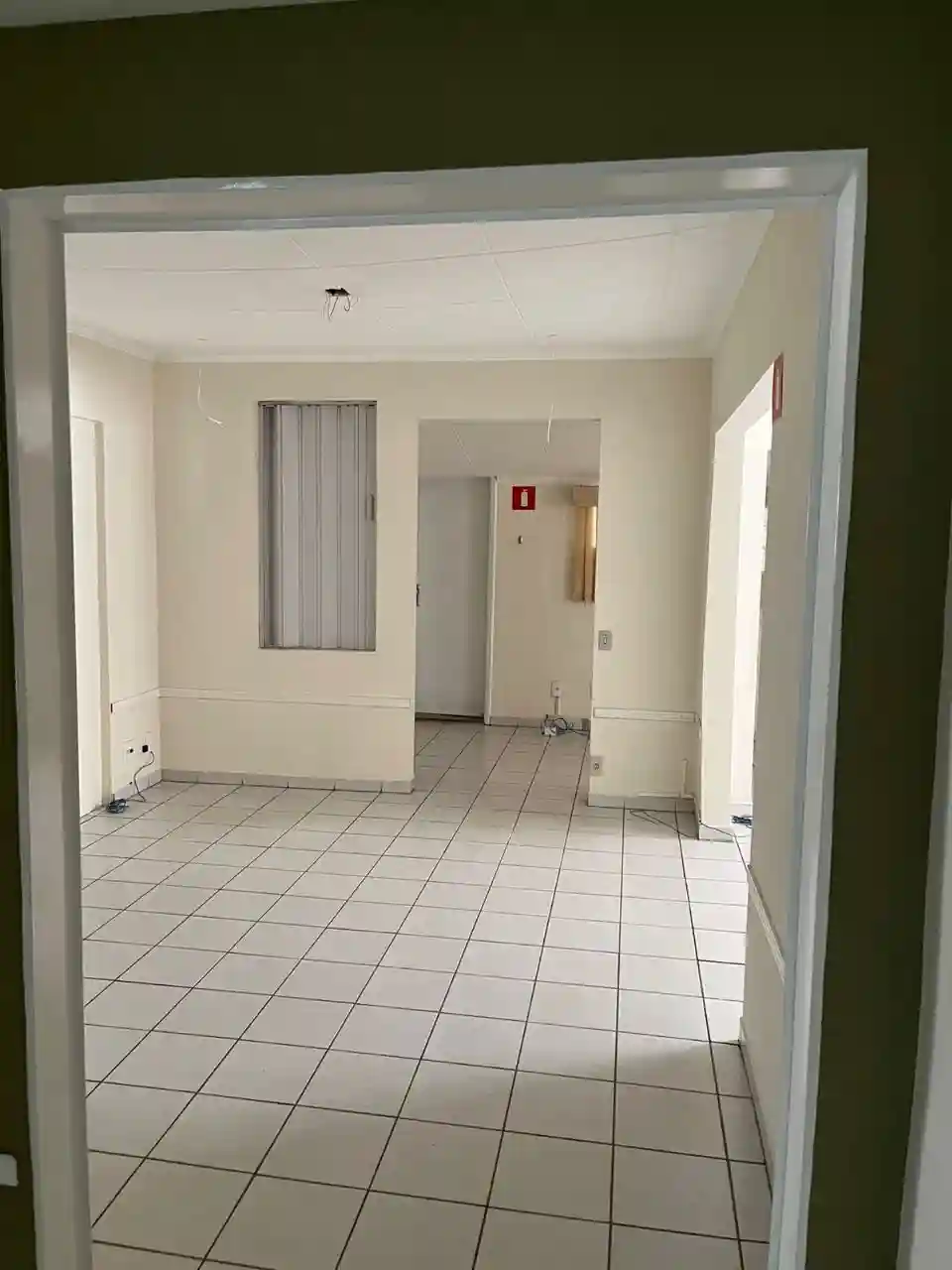Casa Comercial com 4 quartos à venda, 330m² — foto 9 de 11