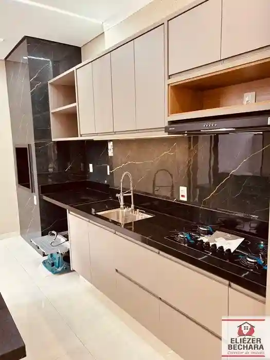 Casa de Condomínio com 3 quartos à venda, 134m² — foto 10 de 19