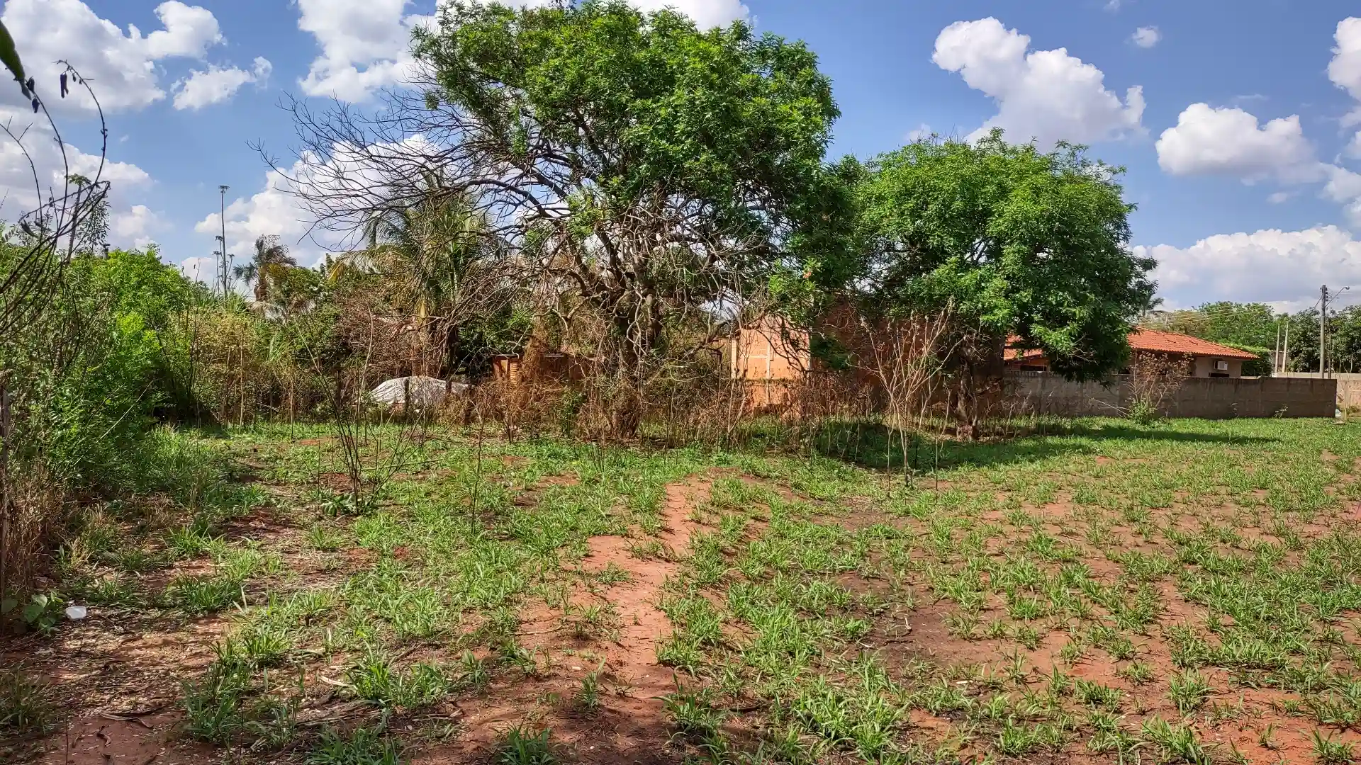 Terreno / Lote / Condomínio  à venda, 1200m² — foto 2 de 2