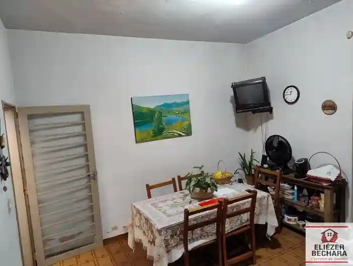 Casa com 3 quartos à venda, 186m² — foto 40 de 49