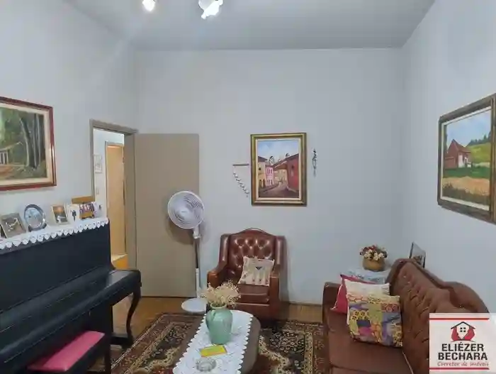 Casa com 3 quartos à venda, 186m² — foto 1 de 49