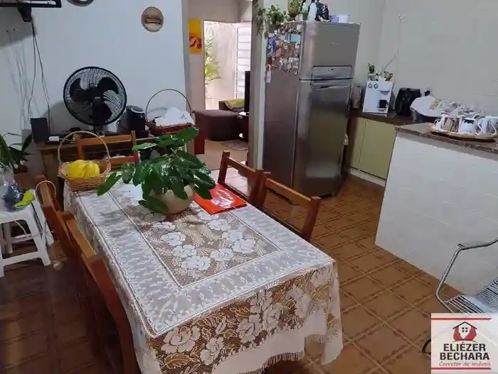 Casa com 3 quartos à venda, 186m² — foto 34 de 49