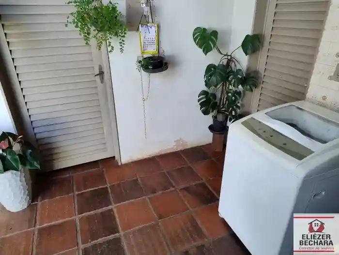 Casa com 3 quartos à venda, 186m² — foto 46 de 49