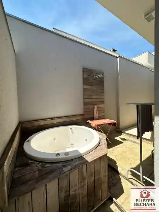 Casa de Condomínio com 3 quartos à venda, 184m² — foto 15 de 19