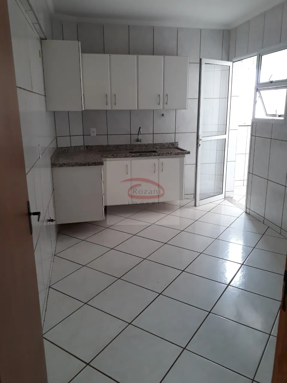Apartamento com 2 quartos para aluguel, 70m² — foto 9 de 11