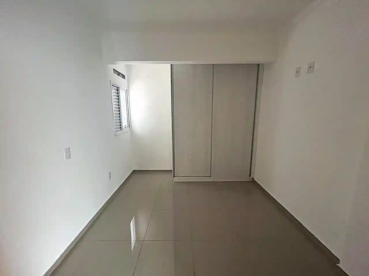 Apartamento com 2 quartos para aluguel, 70m² — foto 6 de 14