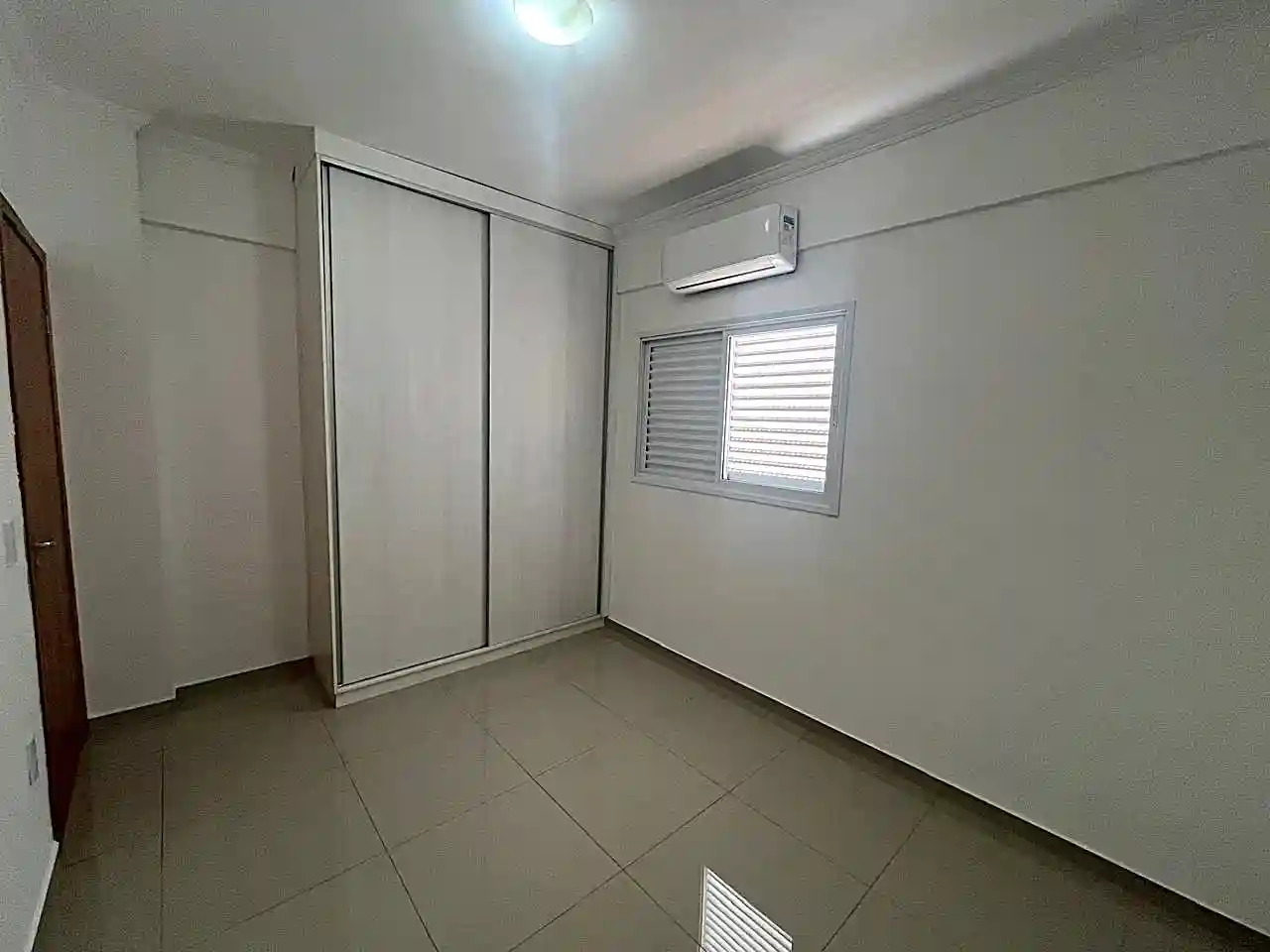 Apartamento com 2 quartos para aluguel, 70m² — foto 7 de 14