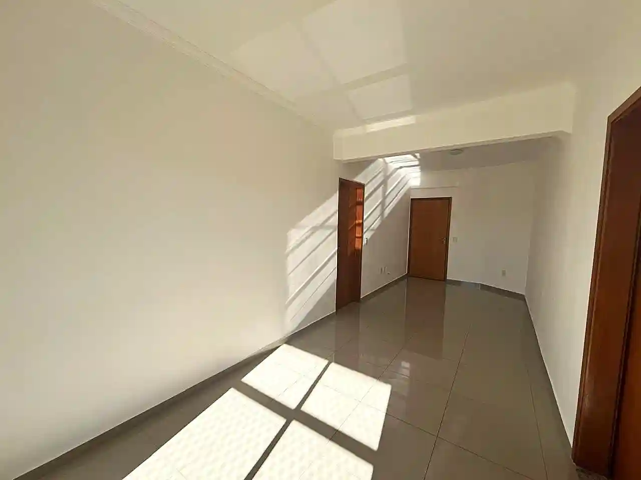 Apartamento com 2 quartos para aluguel, 70m² — foto 5 de 14